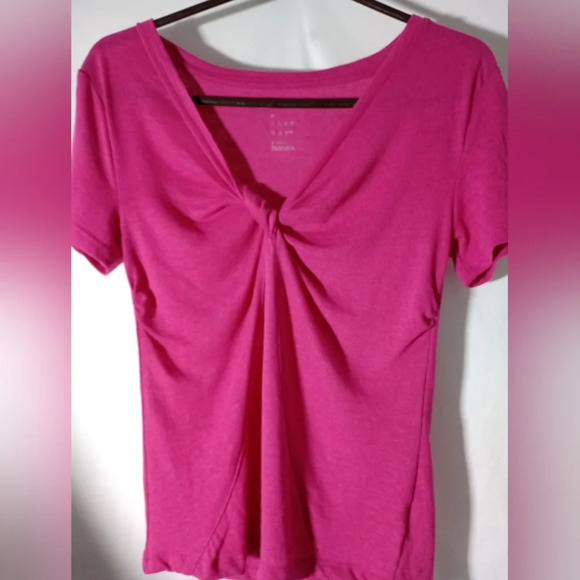 A New Day knotted shirt, multiple sizes and colors please specify - Picture 3 of 6